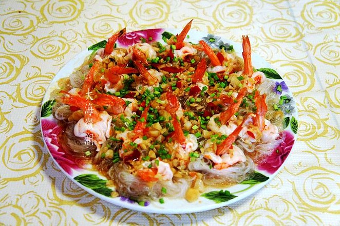 蒜蓉粉絲蒸大蝦的做法-咸鮮味蒸菜譜