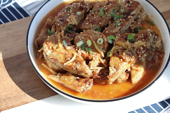 家常燴魚餅的做法-家常味炒菜譜-易網健康養生網 家常燴魚餅的做法-家常味炒菜譜