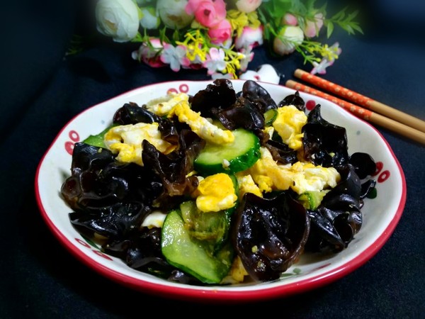 黃瓜木耳炒雞蛋的做法-家常味炒菜譜