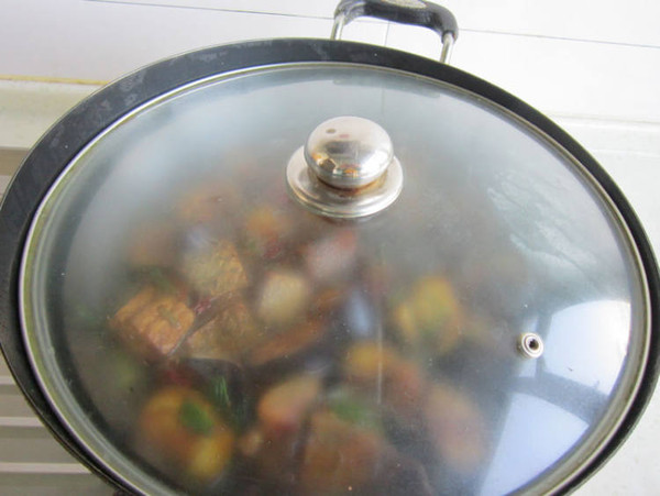 臘魚燒茄子的做法-咸鮮味燒菜譜