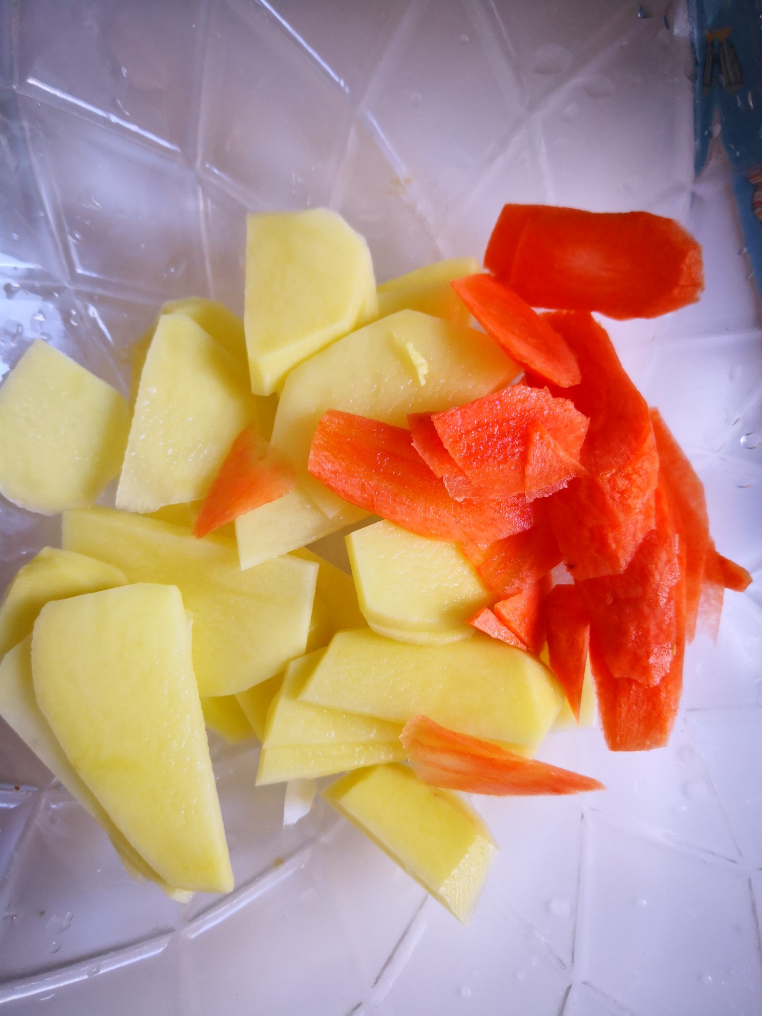 娃娃菜炒土豆片的做法-家常味炒菜譜-易網(wǎng)健康養(yǎng)生網(wǎng) 娃娃菜炒土豆片的做法-家常味炒菜譜