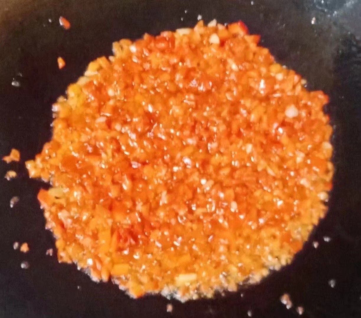 剁椒蒸芋頭的做法-家常味蒸菜譜