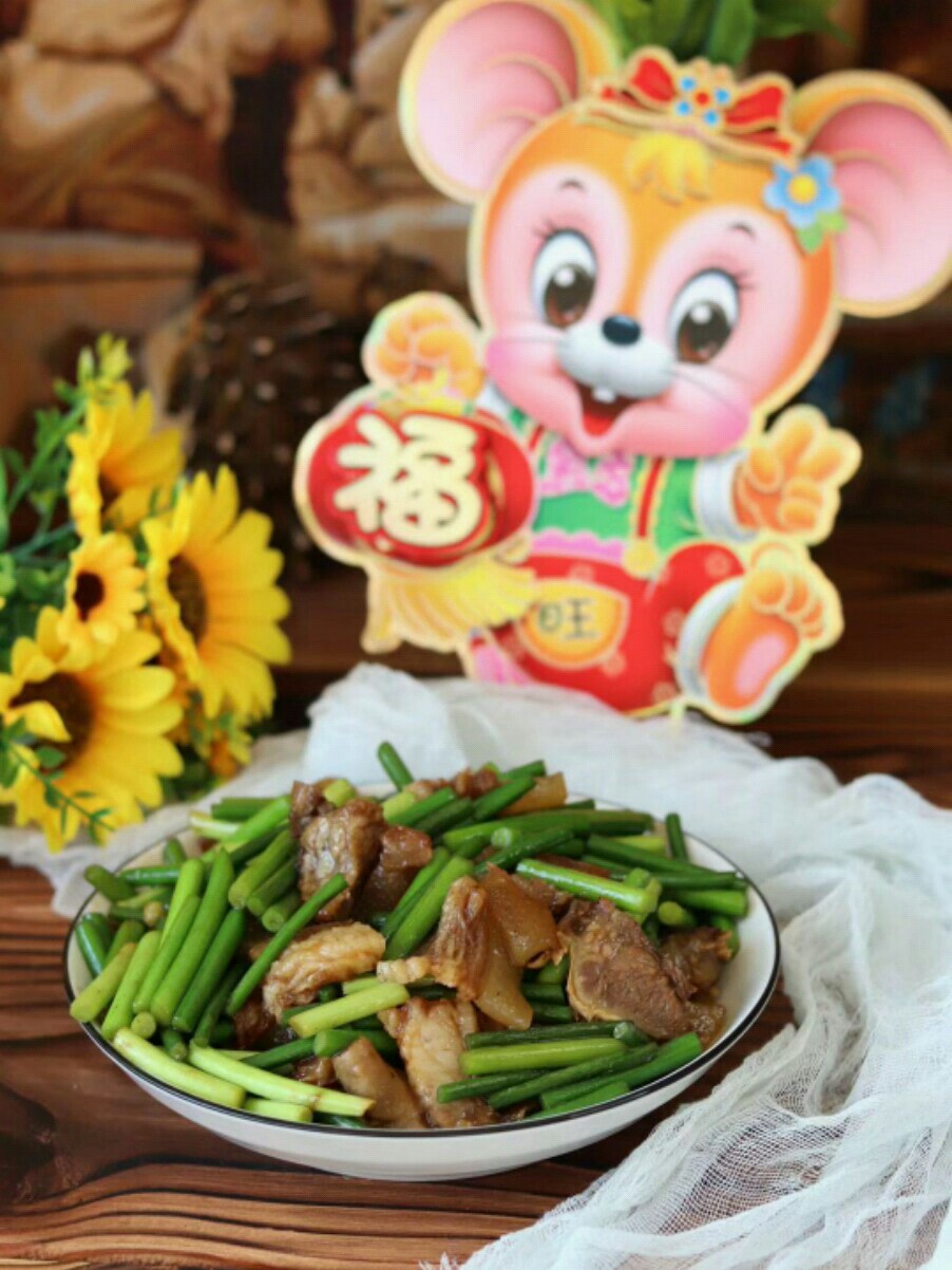 炒蒜苔的做法-家常味炒菜譜