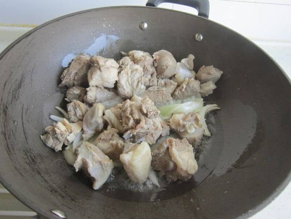 馕燜肉的做法-家常味燜菜譜