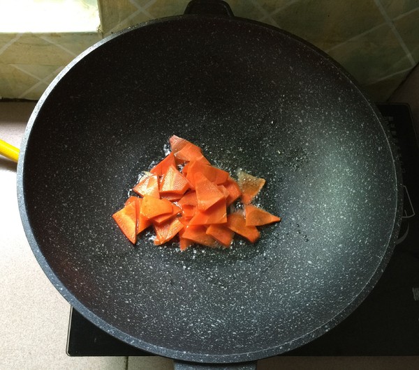 雜蔬炒純肉腸的做法-家常味炒菜譜