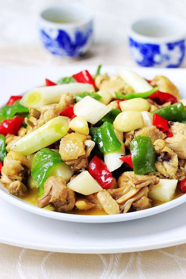 山藥蘆花雞的做法-家常味炒菜譜-易網(wǎng)健康養(yǎng)生網(wǎng) 山藥蘆花雞的做法-家常味炒菜譜