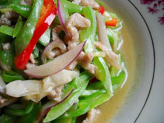 蔥香蛇豆肉絲的做法-蔥香味炒菜譜