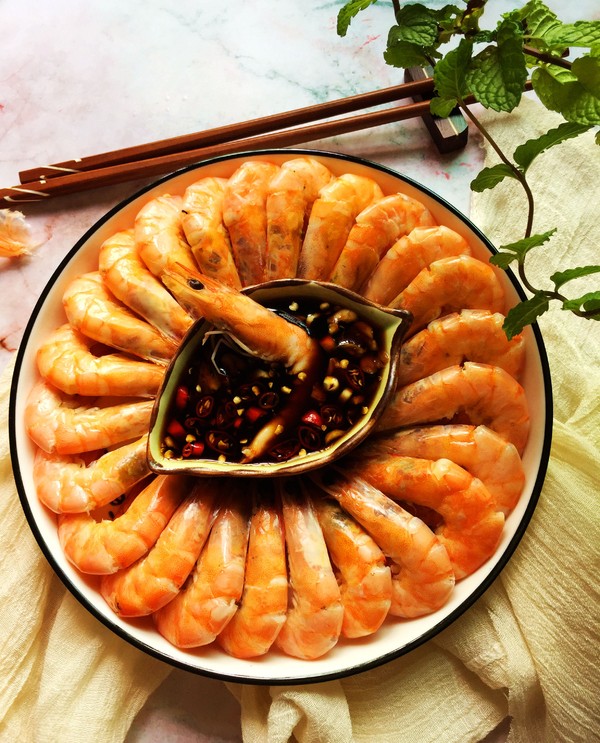 白灼蝦的做法-家常味蒸菜譜-易網健康養生網 白灼蝦的做法-家常味蒸菜譜