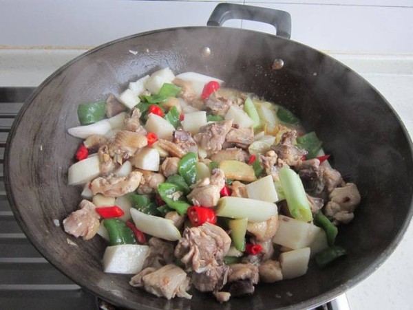 山藥蘆花雞的做法-家常味炒菜譜-易網(wǎng)健康養(yǎng)生網(wǎng) 山藥蘆花雞的做法-家常味炒菜譜