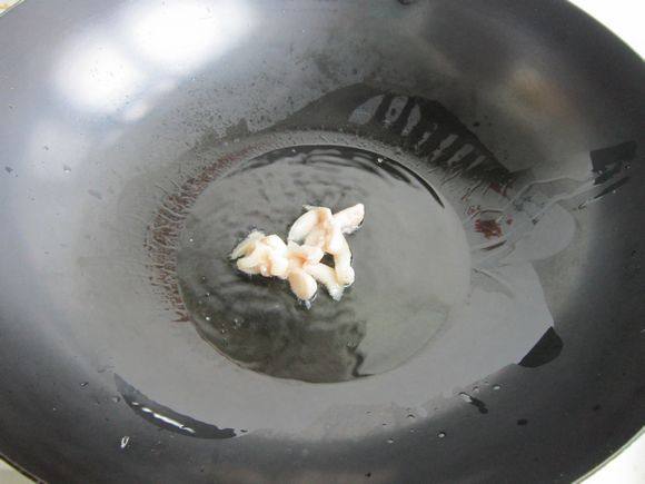 馕包皮芽子炒肉的做法-家常味炒菜譜