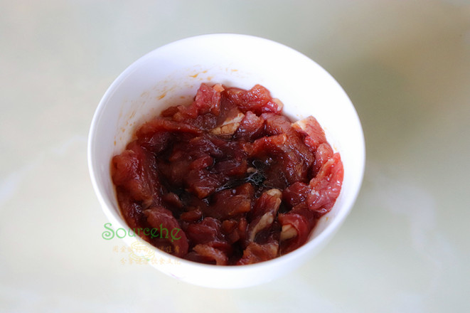 牛肉炒西蘭花的做法-家常味炒菜譜