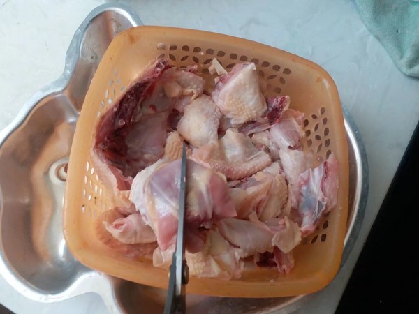 蒜香童子雞的做法-咸鮮味燒菜譜