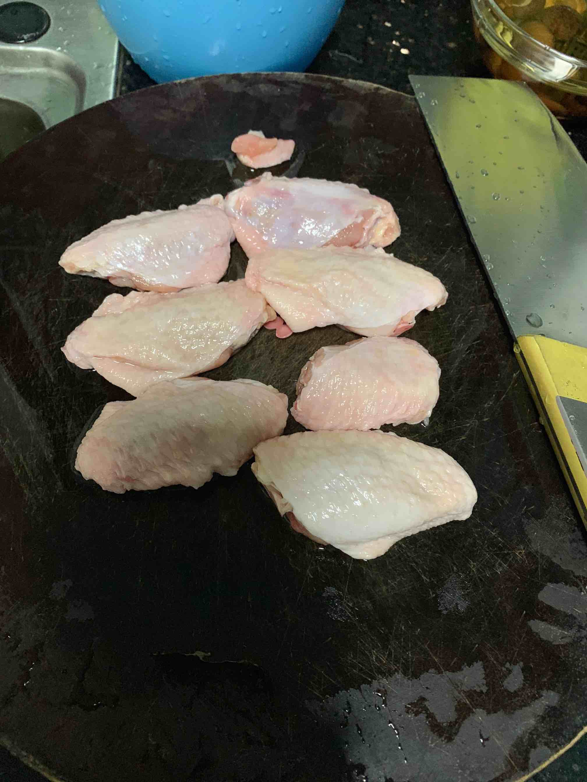 簡單無基礎(chǔ)的可樂雞翅的做法-家常味煮菜譜