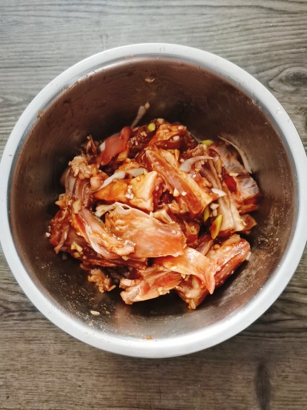 蒜香烤羊排的做法-蒜香味燒菜譜