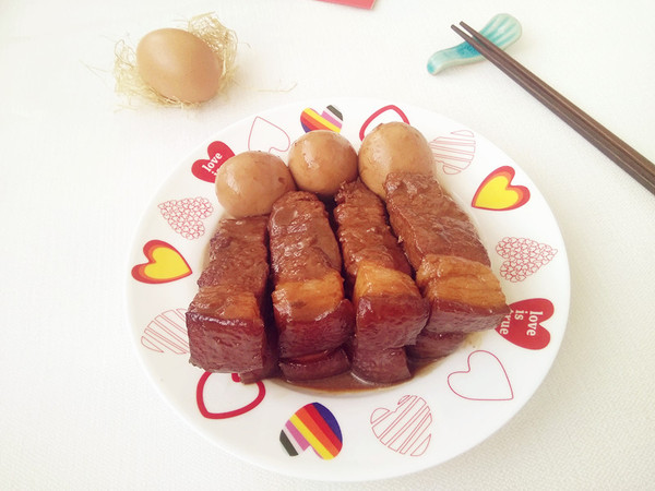 紅燒肉熏蛋的做法-咸鮮味燒菜譜