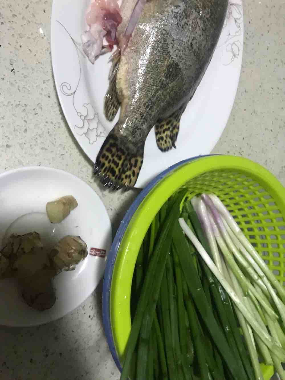 清蒸石斑魚的做法-家常味蒸菜譜