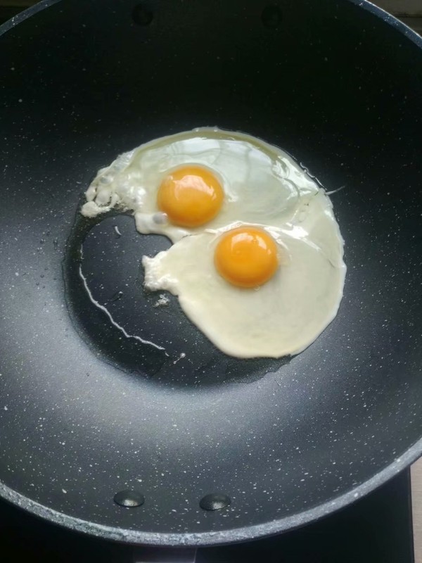 地瓜葉蝦醬炒雞蛋的做法-家常味炒菜譜