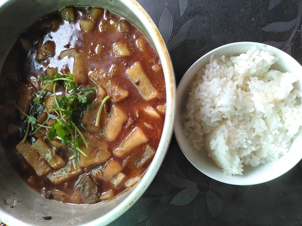 湯汁勺蘿卜的做法-咸鮮味燒菜譜