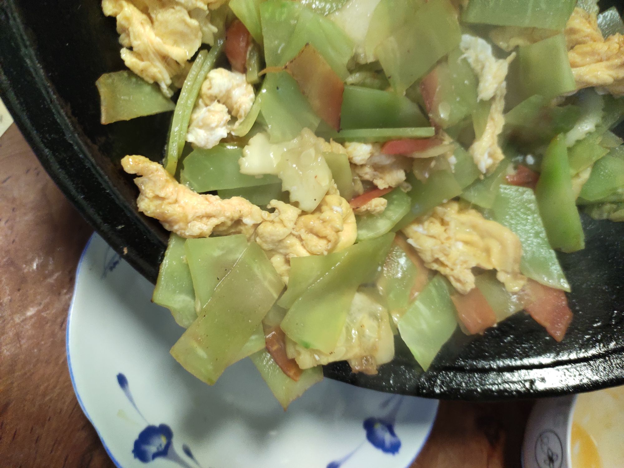 雞蛋萵筍的做法-咸鮮味炒菜譜-易網健康養生網 雞蛋萵筍的做法-咸鮮味炒菜譜