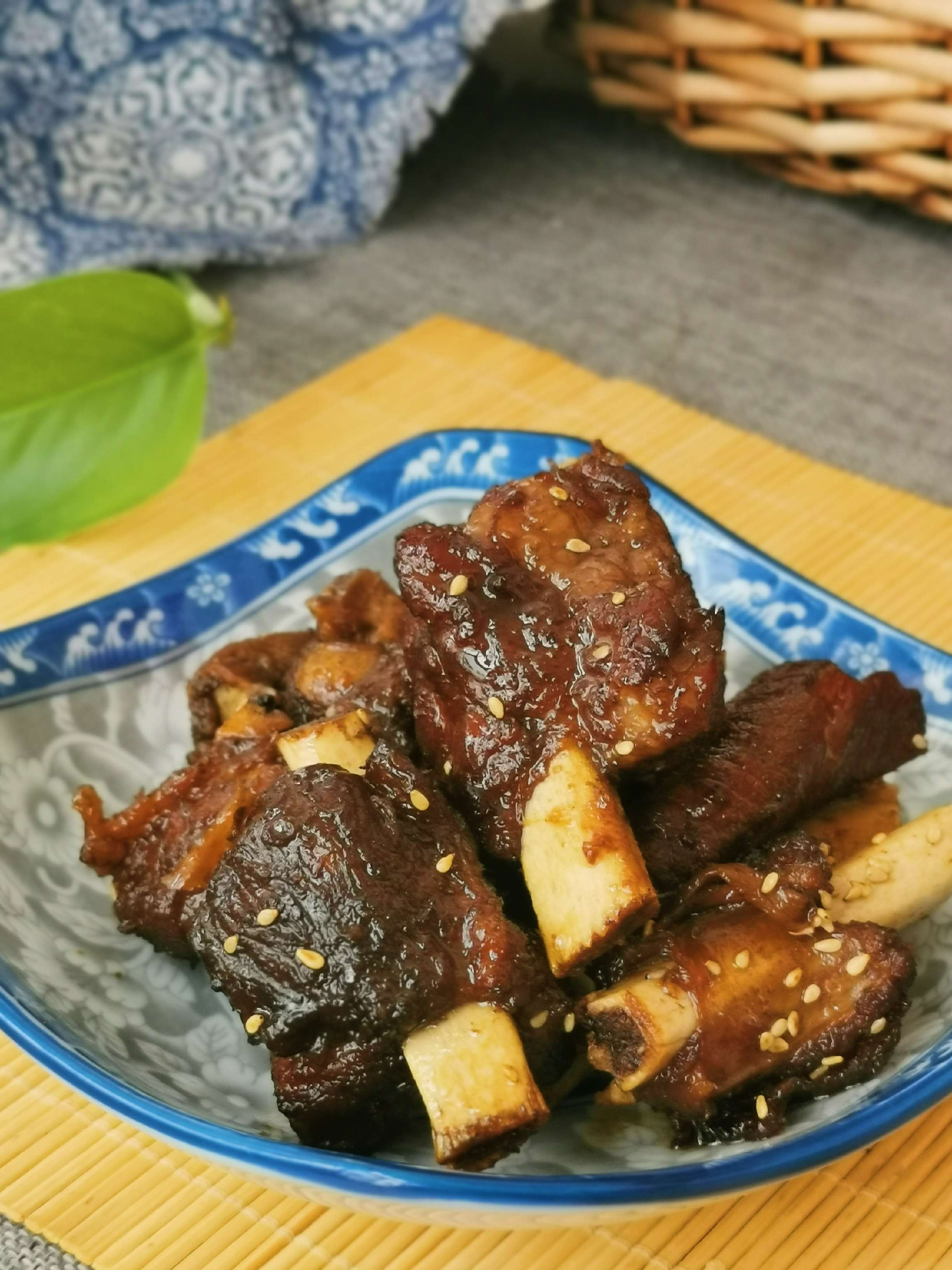 糖醋排骨的做法-酸甜味燉菜譜