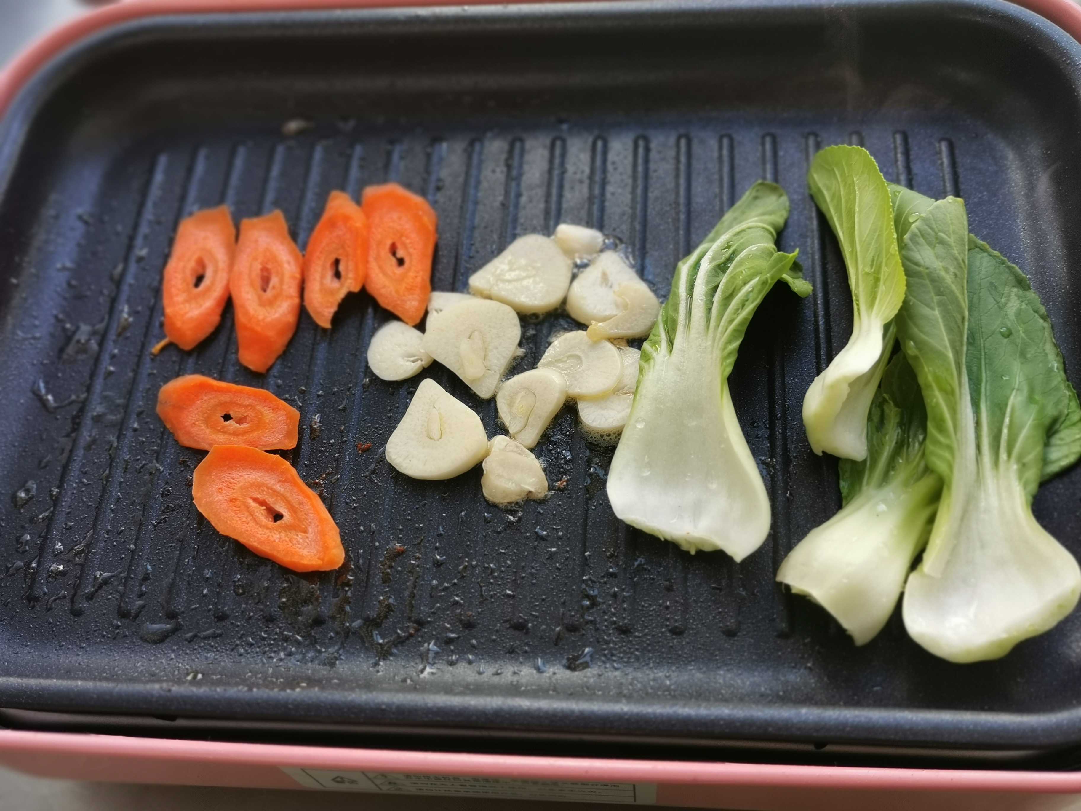 香煎牛仔骨的做法-黑椒味煎菜譜