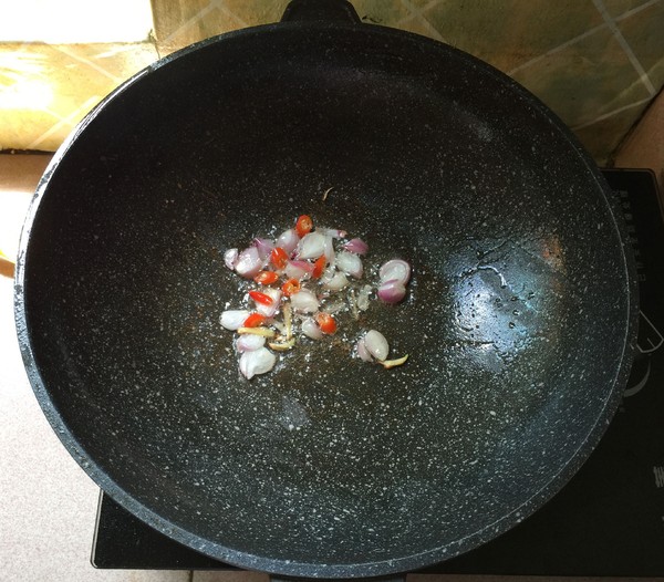 黃瓜炒蝦仁的做法-家常味炒菜譜