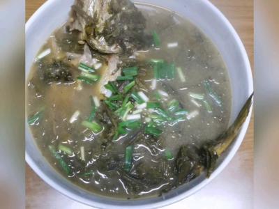 雪菜燉黃魚(yú)的做法-家常味煮菜譜