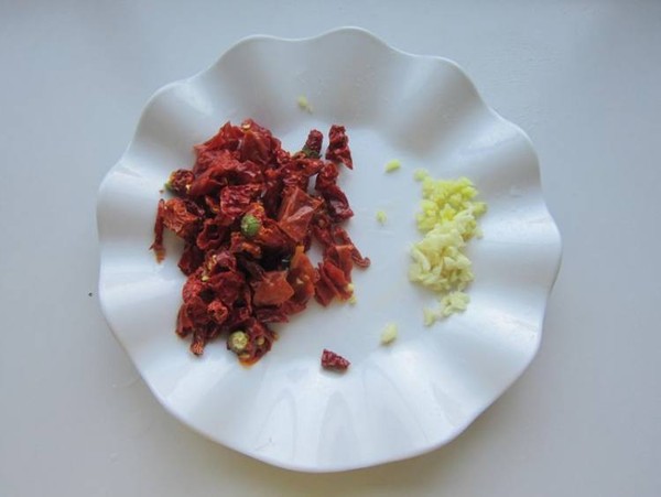 酸菜粉條羊肉的做法-家常味炒菜譜