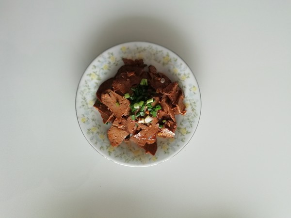 蔥花涼拌豬肝的做法-家常味拌菜譜