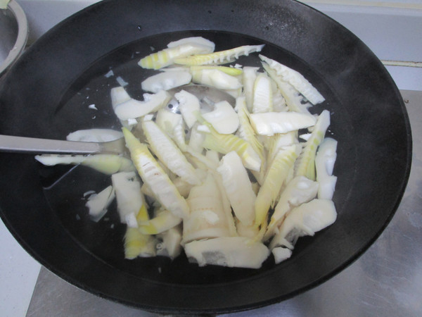 腌篤鮮的做法-咸鮮味燒菜譜-易網健康養生網 腌篤鮮的做法-咸鮮味燒菜譜