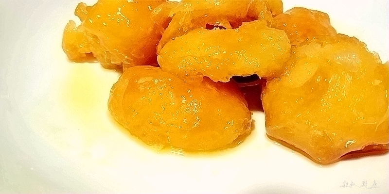 拔絲枇杷的做法-酸甜味拔絲菜譜