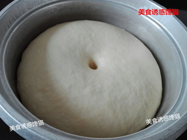 玉米面胡蘿卜肉龍的做法-咸鮮味蒸菜譜