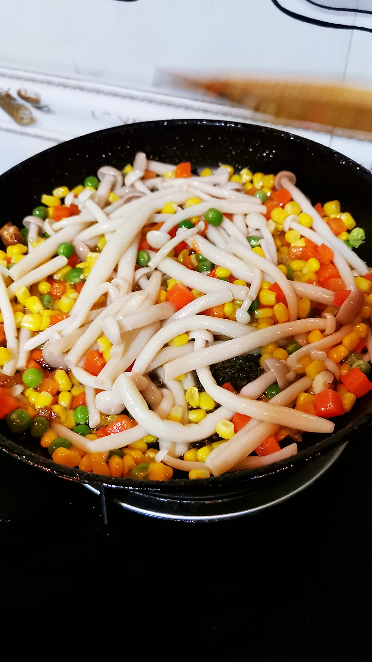 時蔬白玉菇的做法-咸鮮味炒菜譜