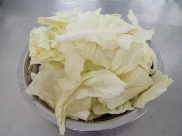 素炒圓白菜的做法-家常味炒菜譜