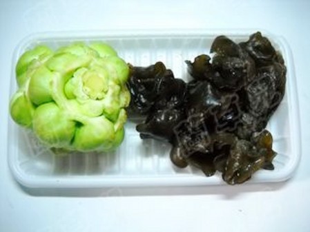 鮮榨菜木耳肉絲的做法-咸鮮味炒菜譜