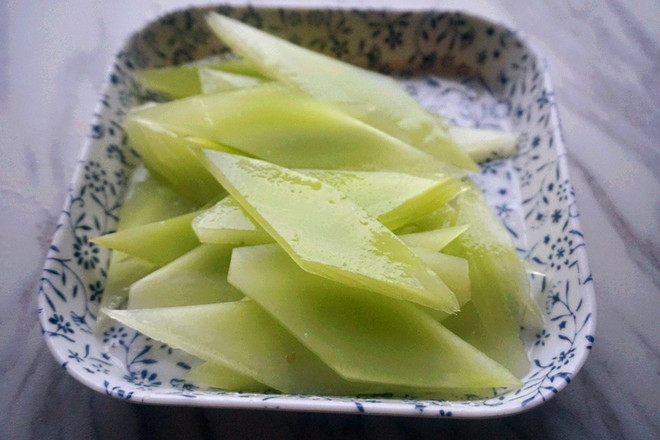 家常白油肉片的做法-家常味炒菜譜