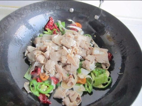 辣炒肥牛的做法-香辣味炒菜譜