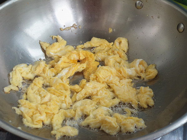 韭菜雞蛋餡混合面蒸餃的做法-咸鮮味蒸菜譜