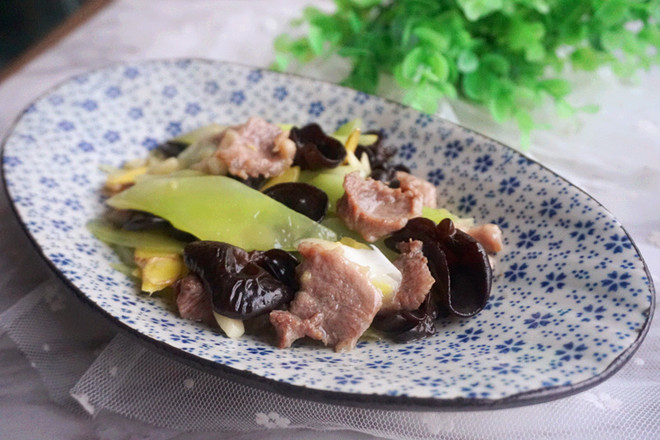 家常白油肉片的做法-家常味炒菜譜