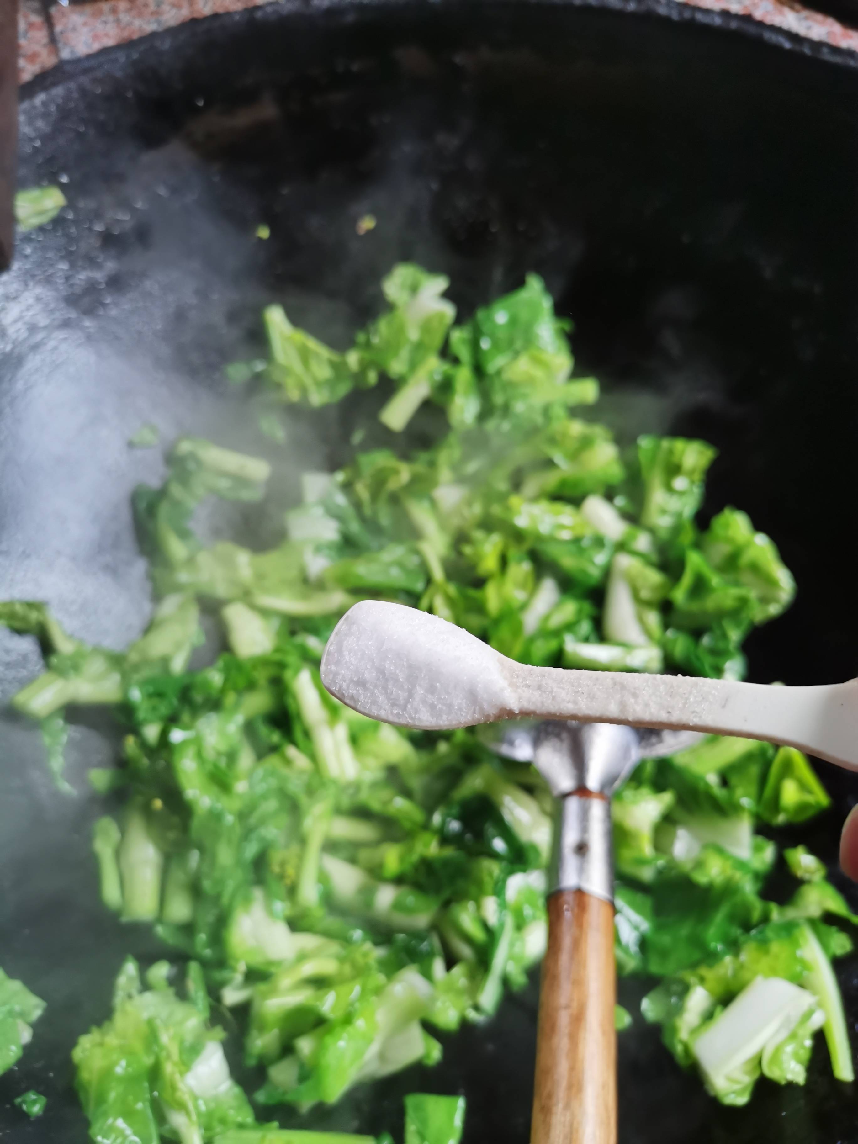 素炒菜苔的做法-家常味炒菜譜