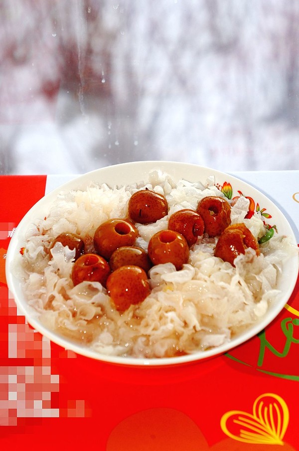 涼拌銀耳山楂的做法-酸甜味拌菜譜