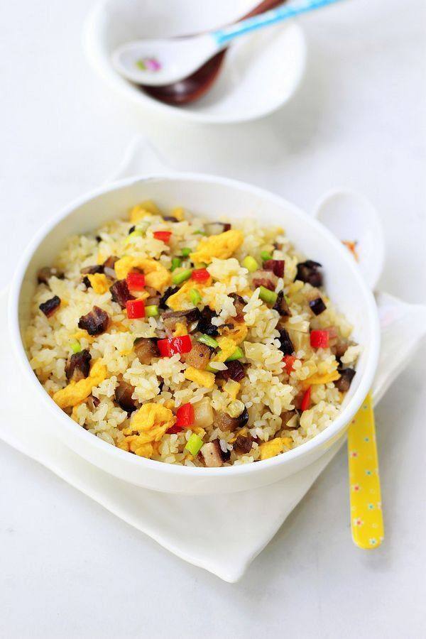 泡菜臘肉蛋炒飯的做法-咸鮮味炒菜譜