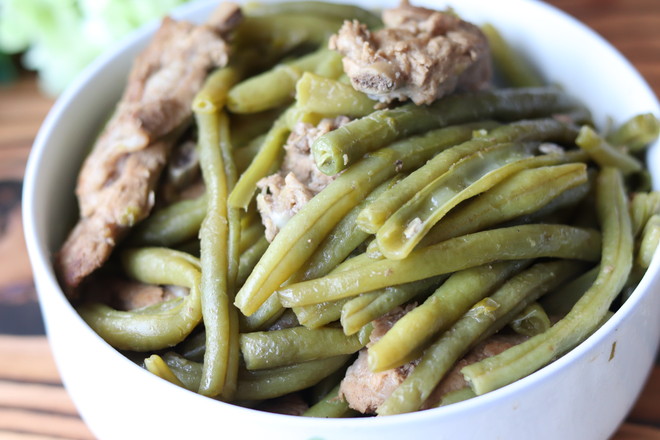 排骨燉豆角的做法-家常味燉菜譜