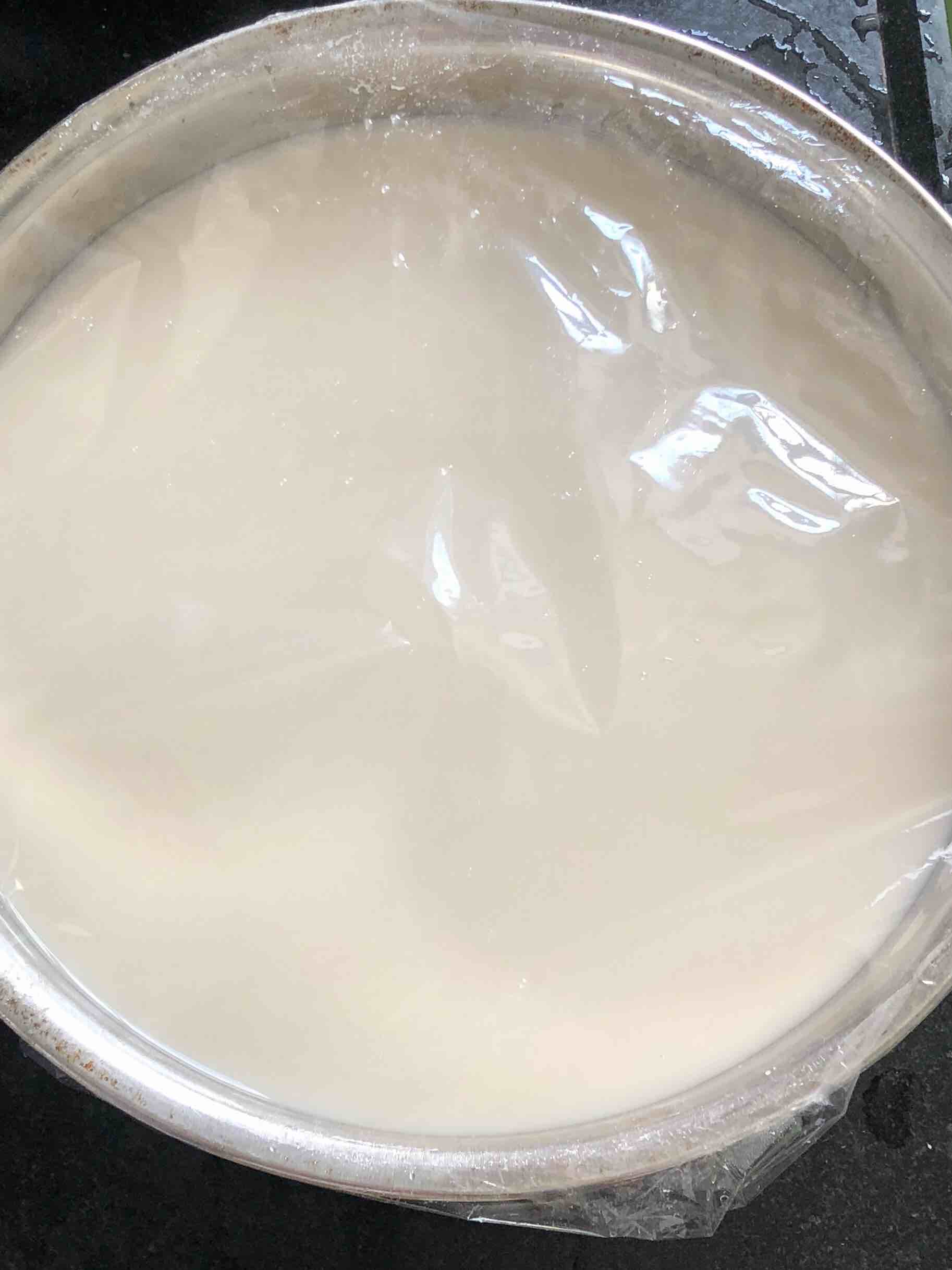 簡單易做滴涼皮的做法-酸辣味蒸菜譜