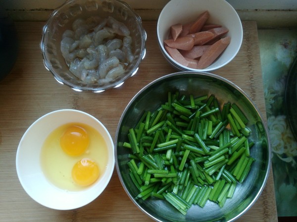 韭苔雞蛋炒蝦仁的做法-家常味炒菜譜