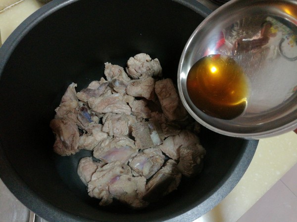 糖醋排骨的做法-酸甜味熘菜譜