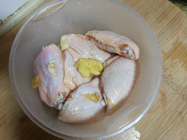 粽香烤雞翅的做法-家常味烤菜譜-易網(wǎng)健康養(yǎng)生網(wǎng) 粽香烤雞翅的做法-家常味烤菜譜