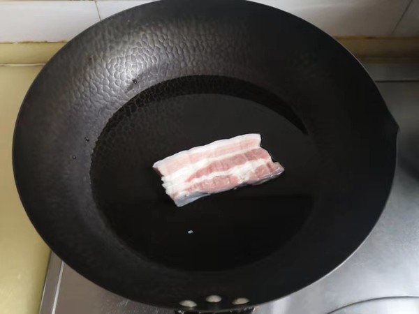 回鍋肉炒長(zhǎng)豆角的做法-家常味炒菜譜