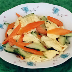 胡蘿卜黃瓜炒雞蛋的做法-咸鮮味炒菜譜