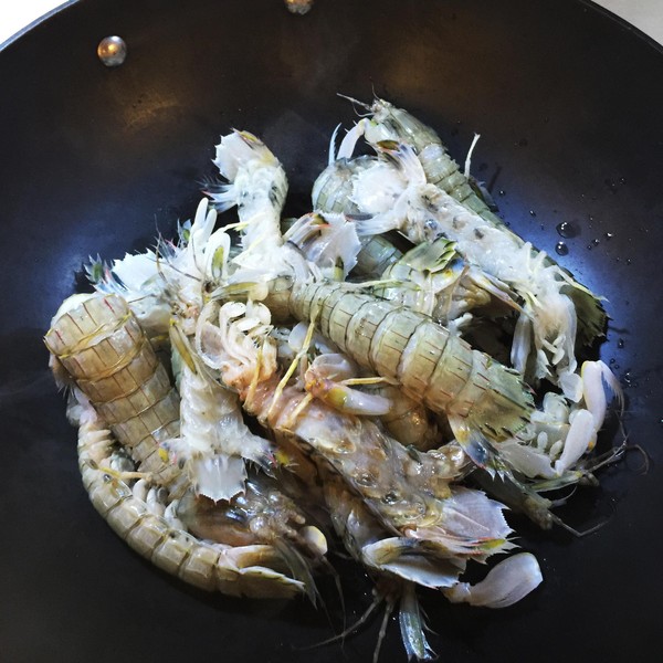 香辣豉香皮皮蝦的做法-香辣味炒菜譜-易網健康養生網 香辣豉香皮皮蝦的做法-香辣味炒菜譜